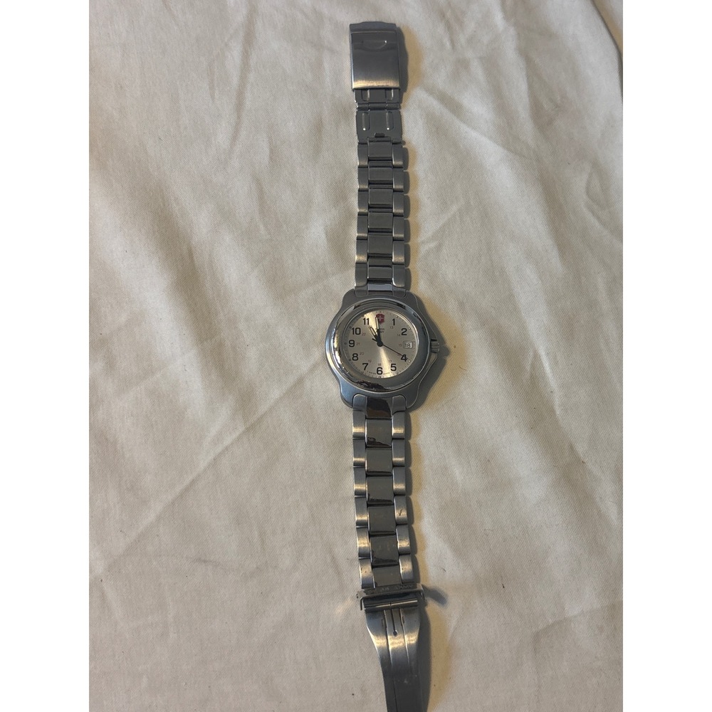 Victorinox Swiss Army Watch Unisex Silver Stainless Steel Date Sapphire parts